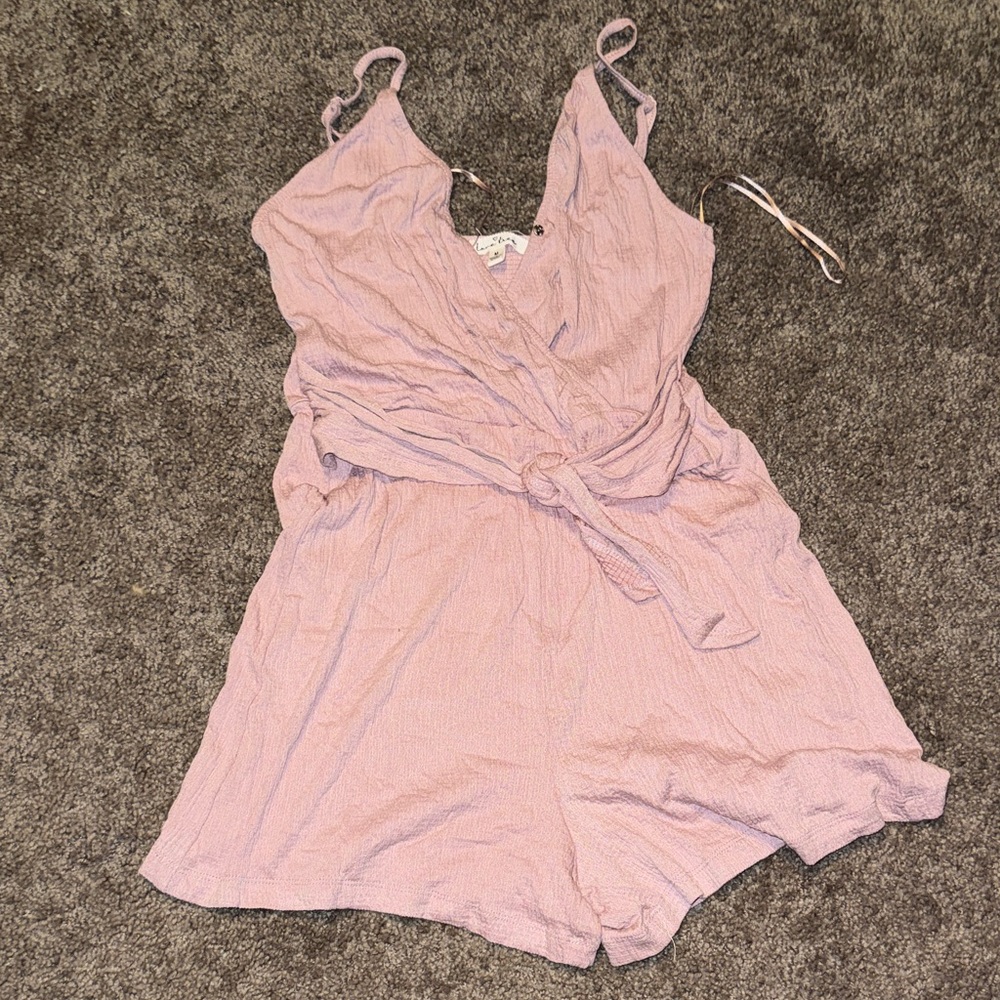 Love Tree Blush Textured Romper